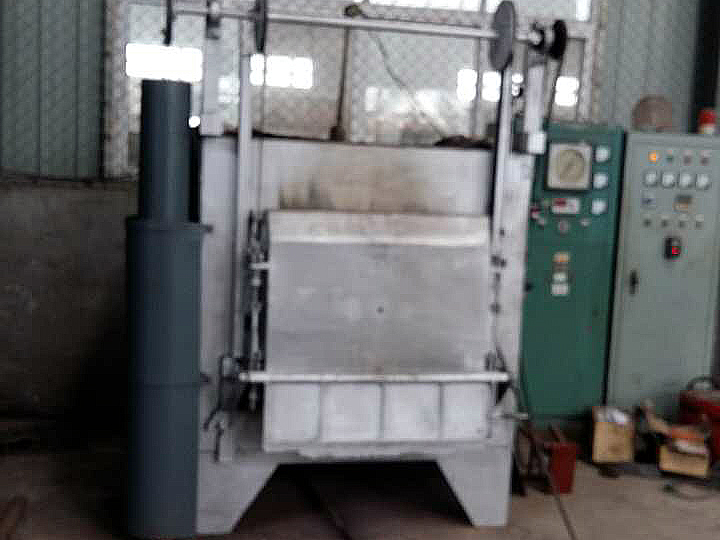 45千瓦中溫箱式爐 45千瓦中溫箱式爐